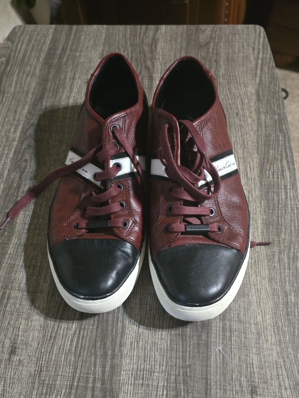 Kenneth Cole Men's Burgundy and Black Leather Low-Top Sneakers